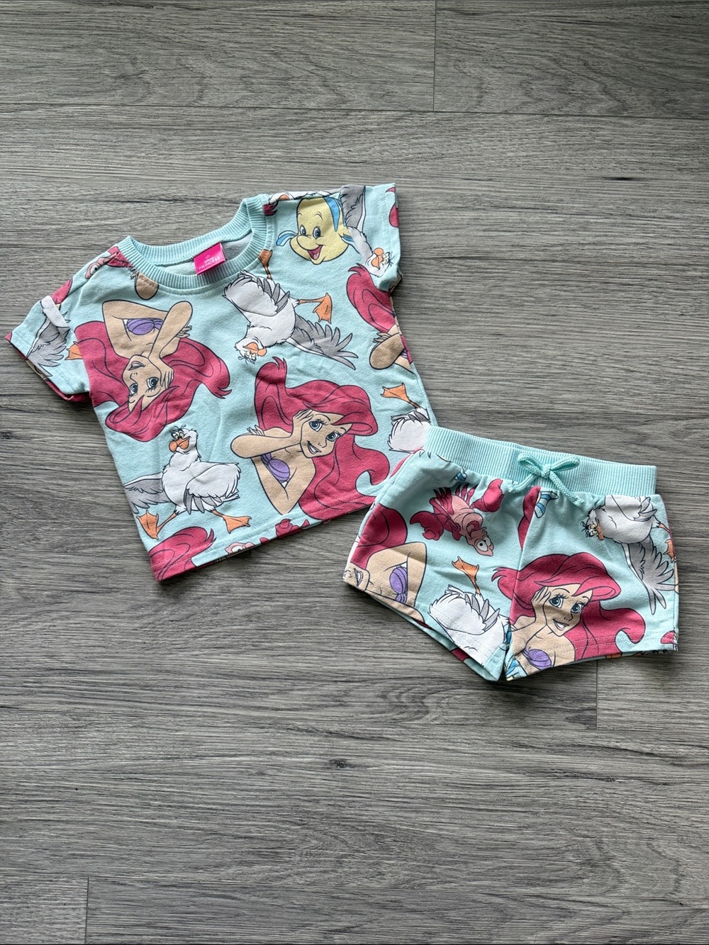 Disney Little Mermaid Teeshirt & Shorts Set Size 12M